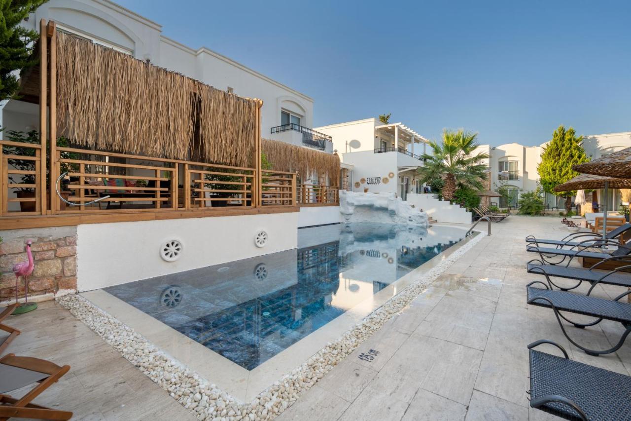Costa Sariyaz Hotel Bodrum Bagian luar foto