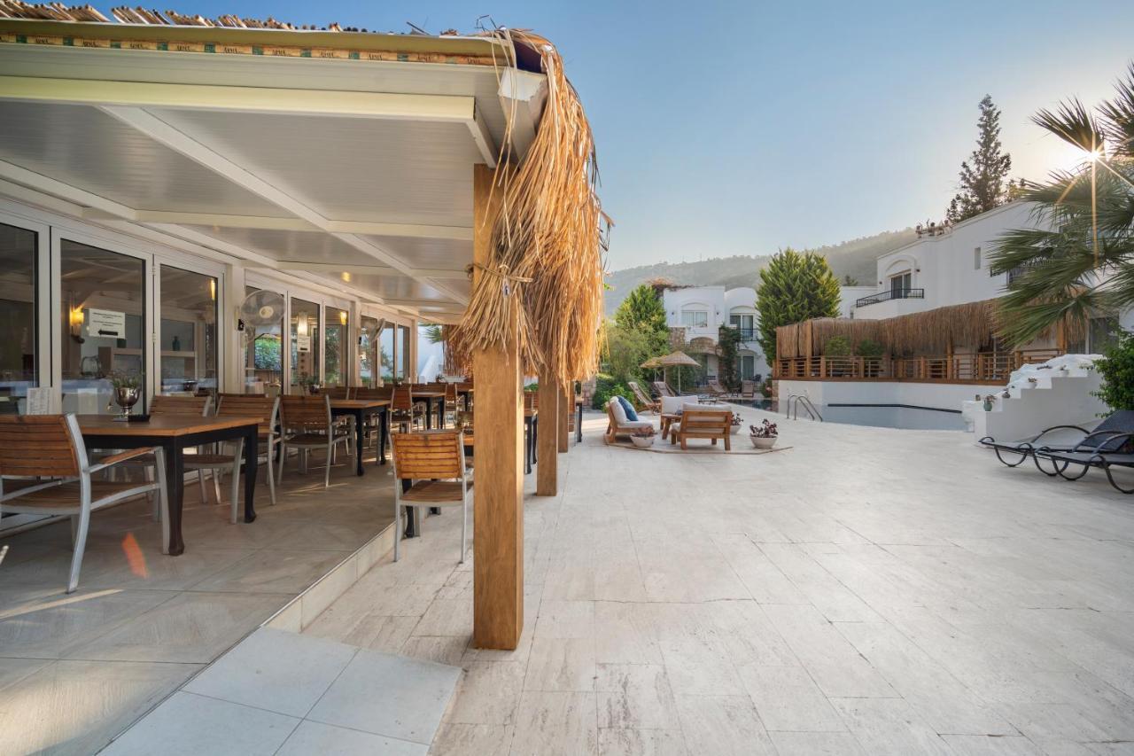Costa Sariyaz Hotel Bodrum Bagian luar foto