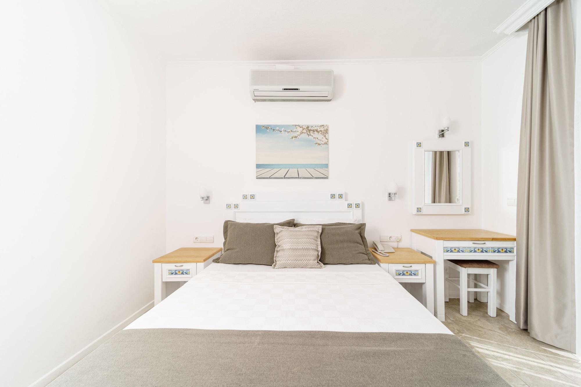 Costa Sariyaz Hotel Bodrum Bagian luar foto